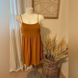 Preowned Medium Copper Short Dress. Flowy Fit, Adjustable Straps, Ties in Back